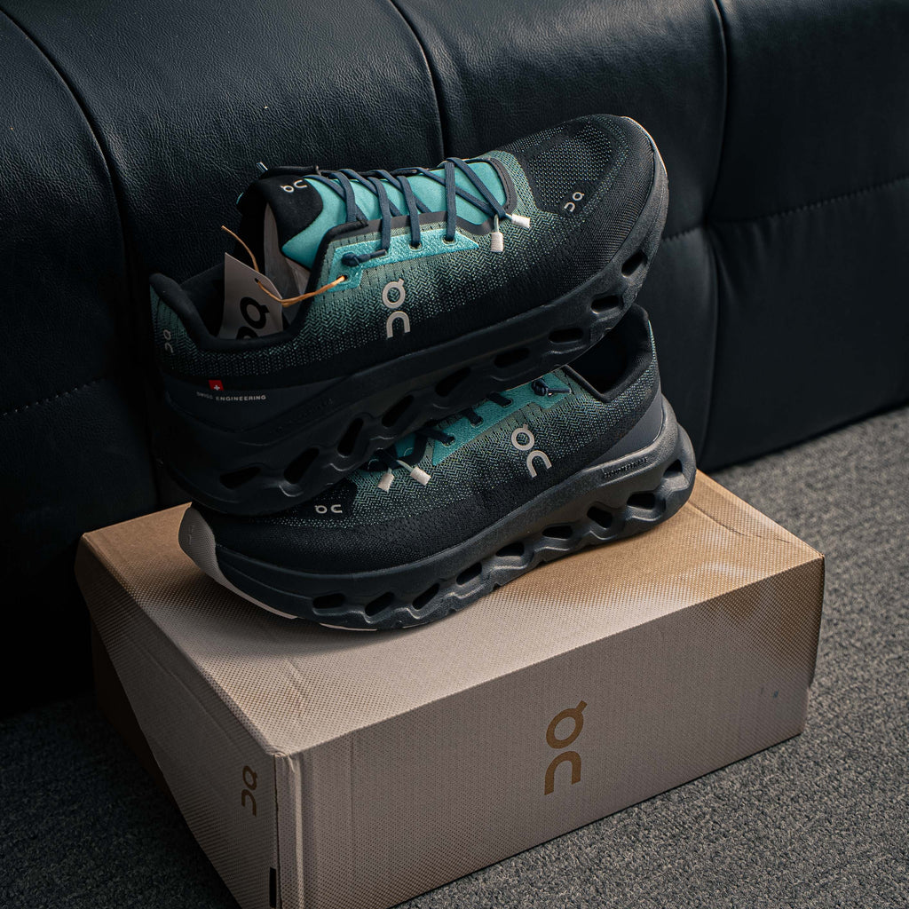 On Cloudmonster Black/Deep Teal