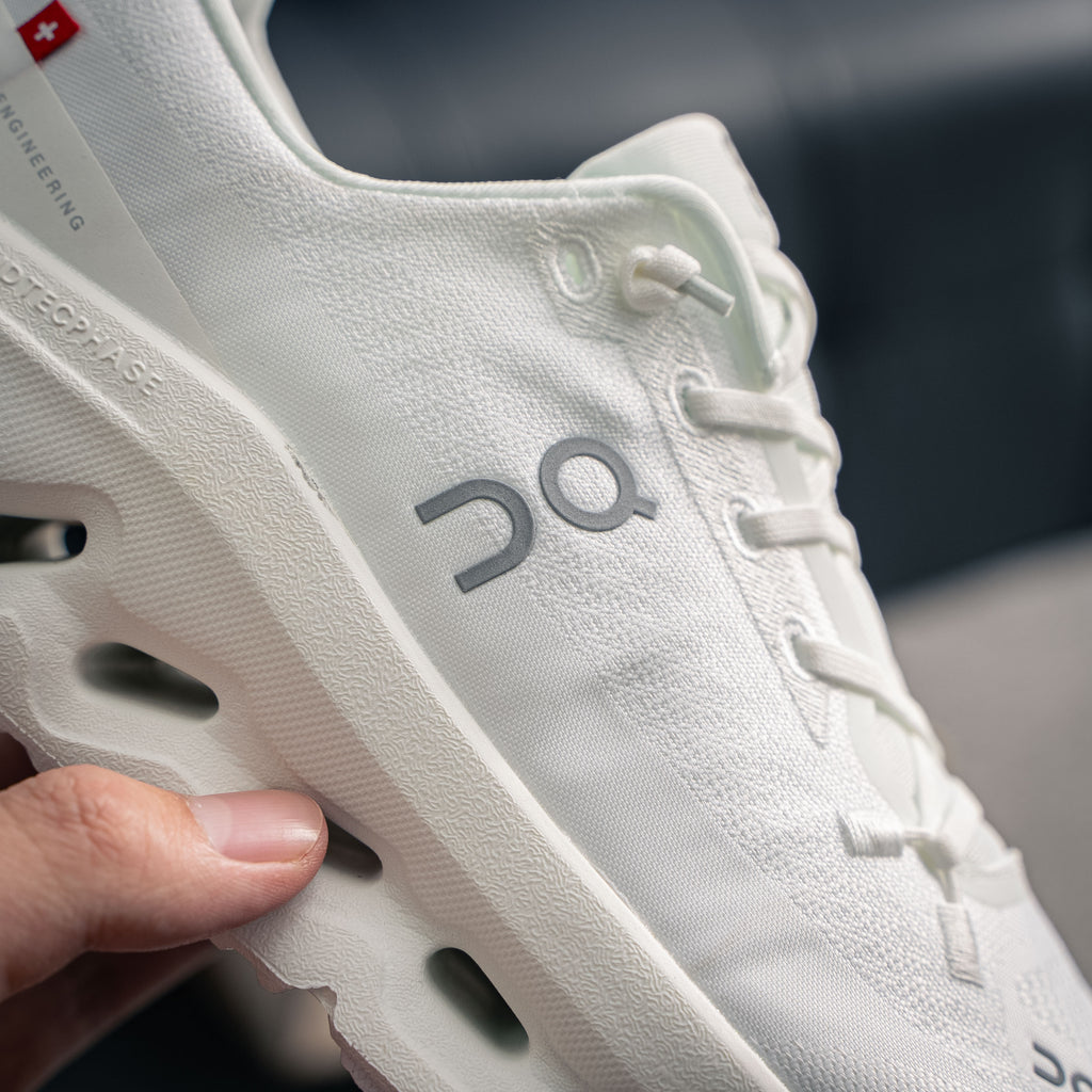 On Cloudmonster 2 White